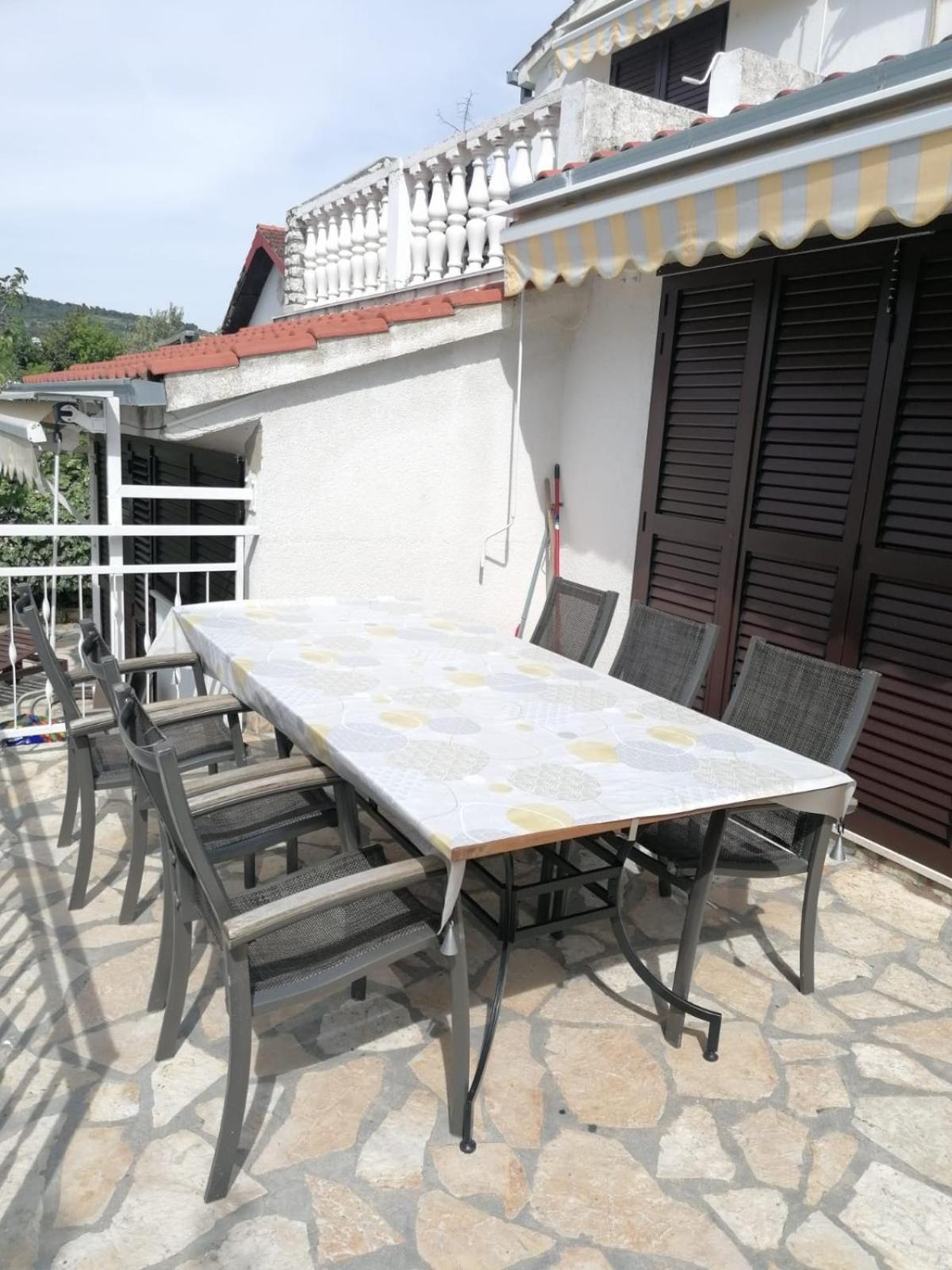 Apartments Villa Julia 特罗吉尔 外观 照片