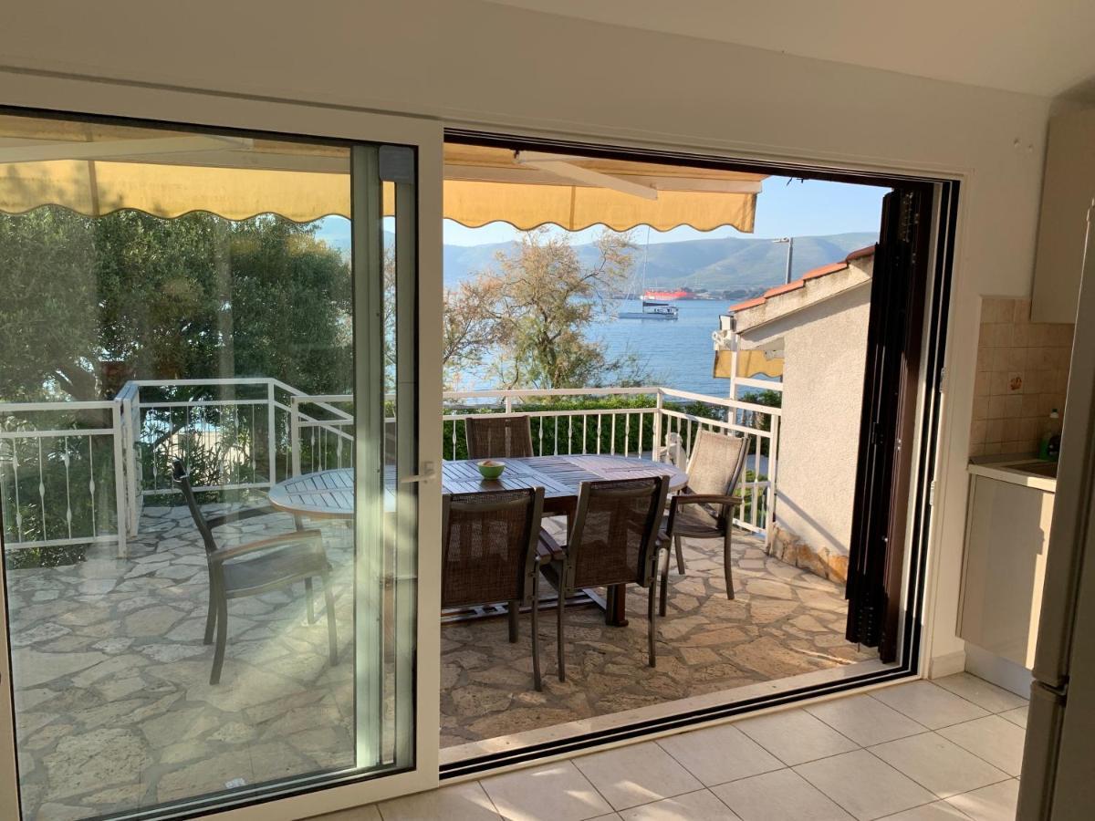 Apartments Villa Julia 特罗吉尔 外观 照片